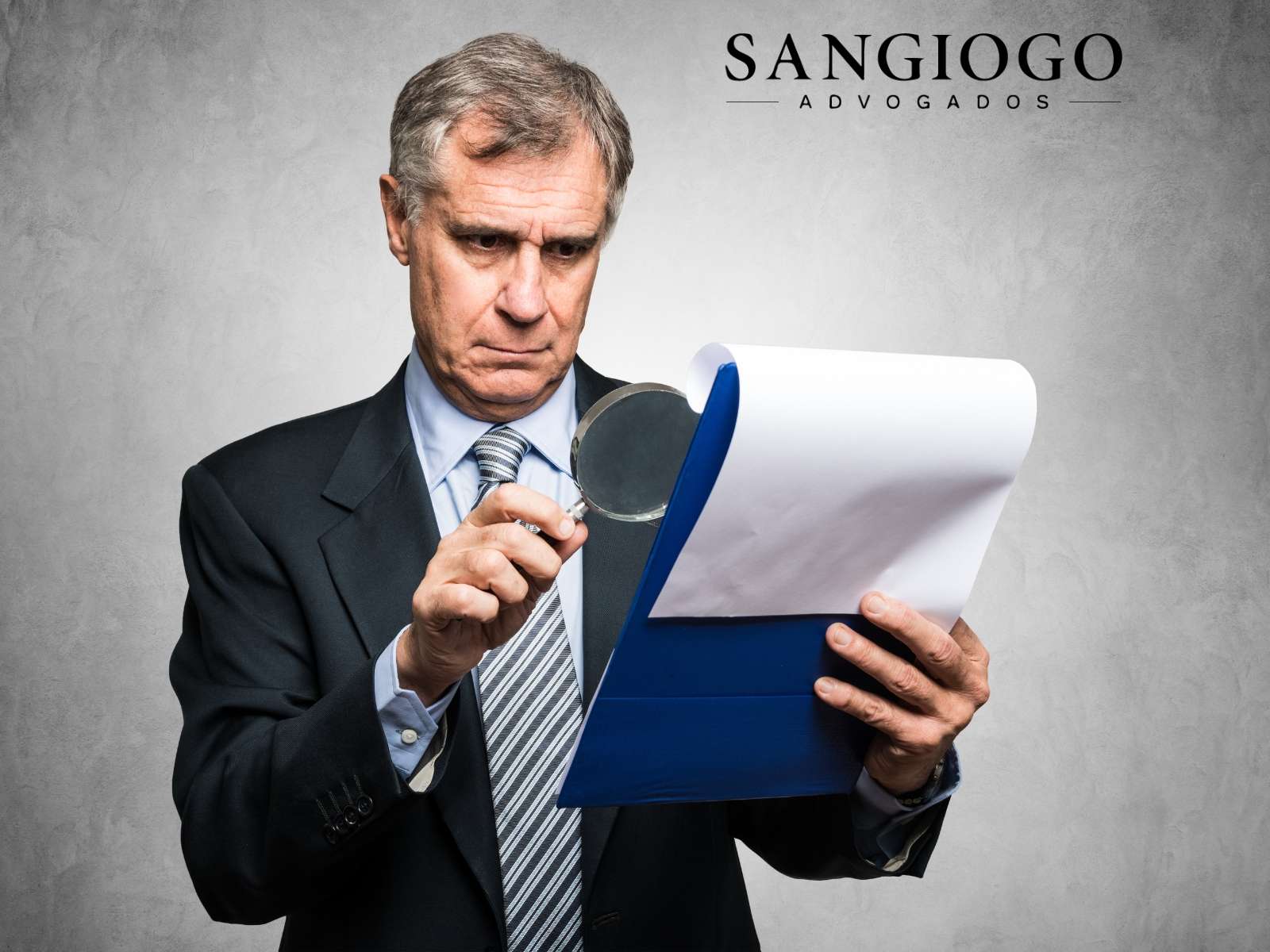 Evite prejuízos: cuidados essenciais com contratos cotidianos
